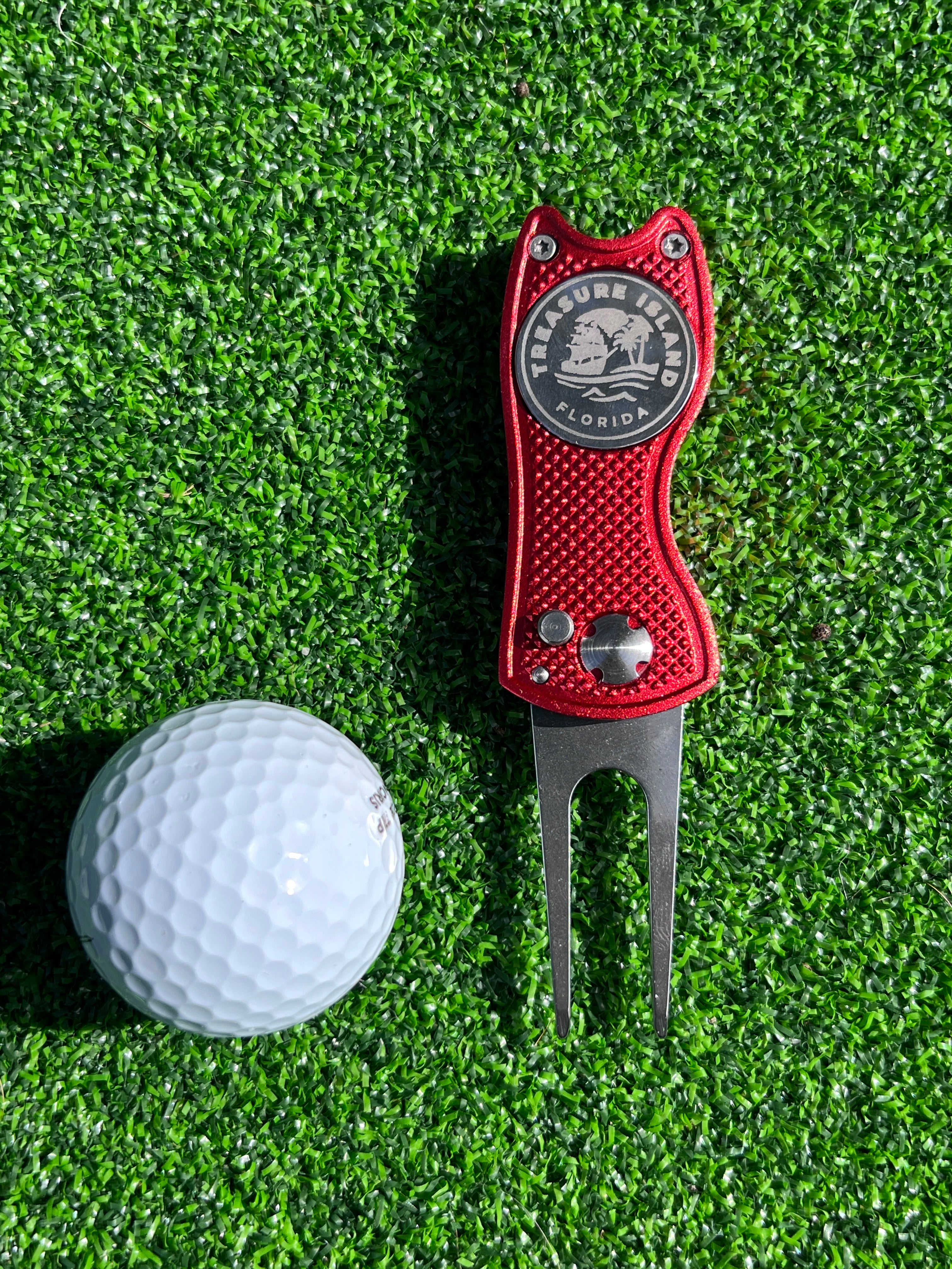 TI craft fair - switch blade divot tool